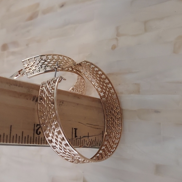 Lot of 3 earring sets:2-inch Hoops, Aqua & Purple teardrop, Circular turquoise - Picture 3 of 5